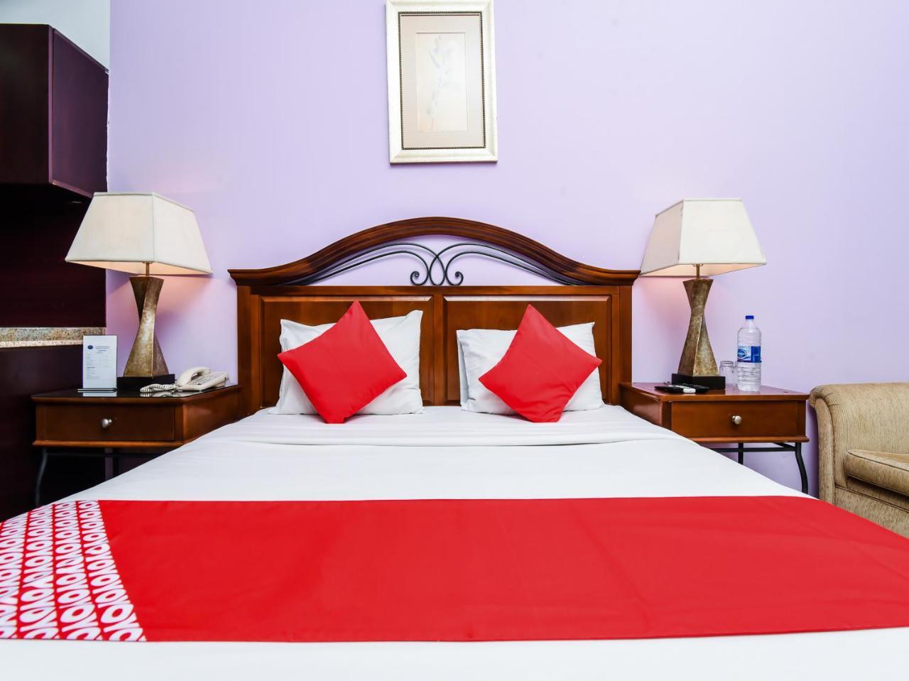 Oyo 138 Empire Hotel Apartments Dubaj Kültér fotó