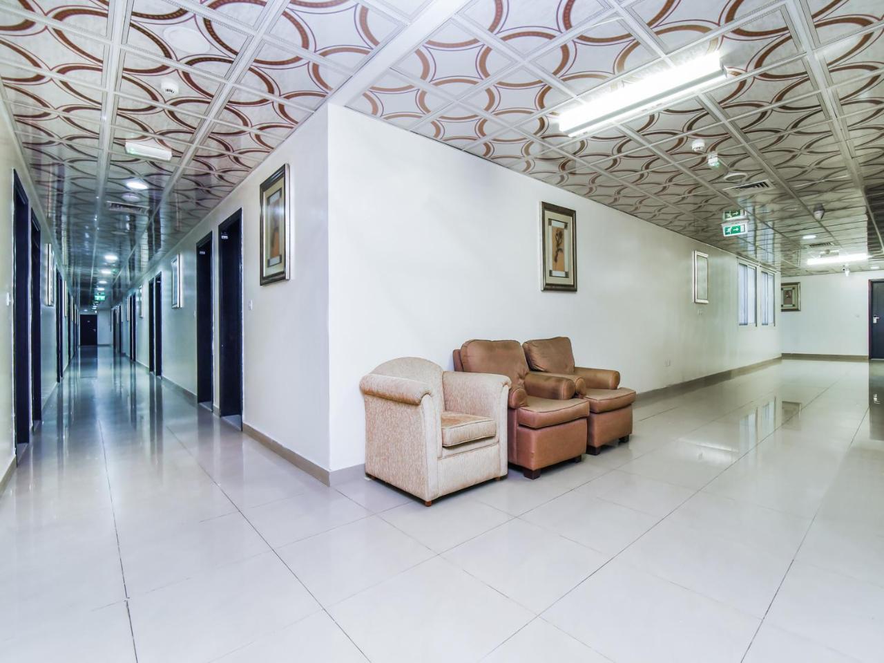 Oyo 138 Empire Hotel Apartments Dubaj Kültér fotó